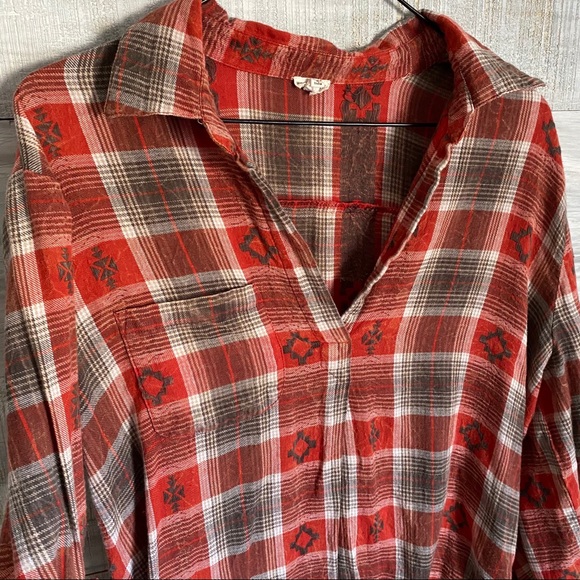 En Creme Boyfriend Orange & Gray Mix Plaid Tunic - Picture 3 of 9